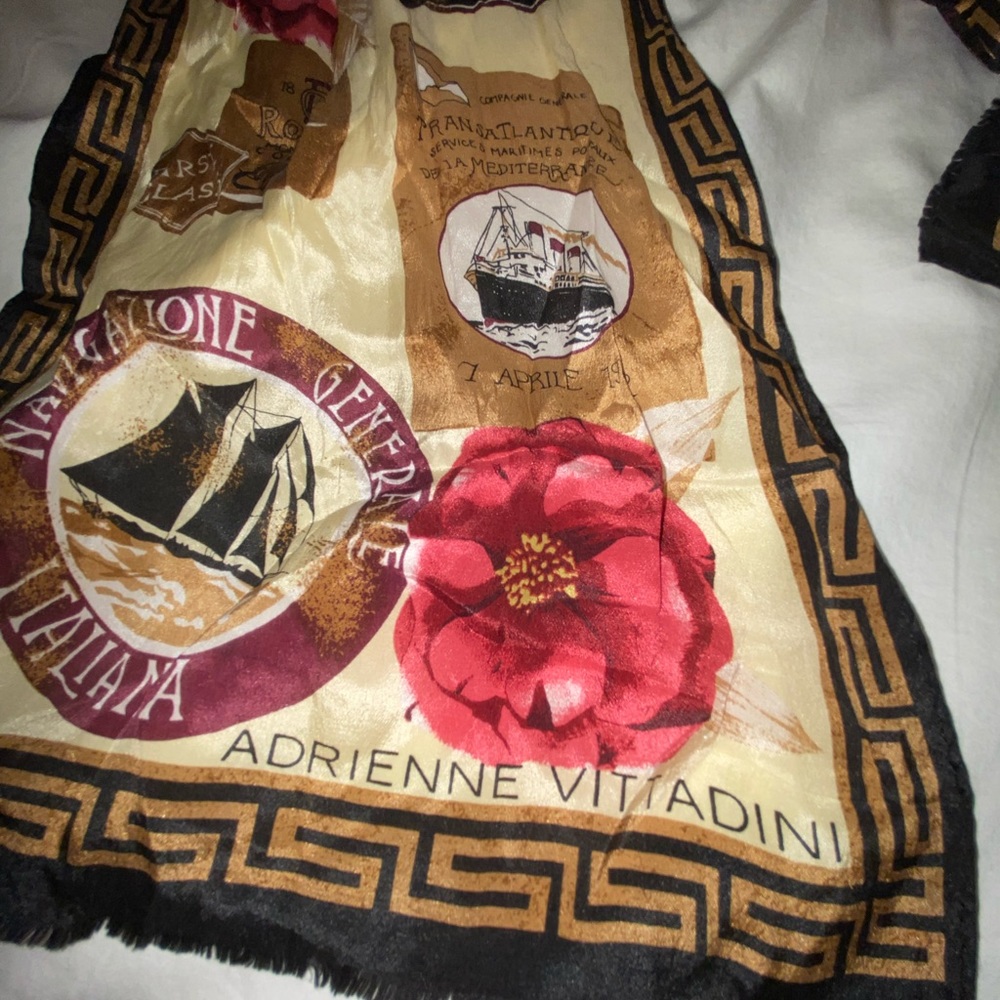 Adrianne Vittadini scarf skinny